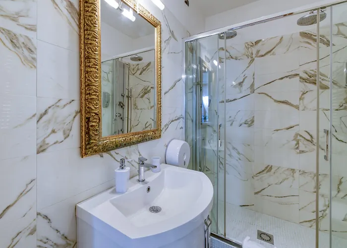 Gasthof Vatican Plaza 4*