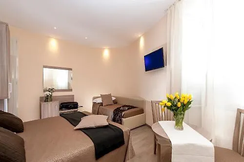 Vatican Plaza Gasthof 4*